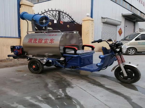 新能源電動(dòng)三輪灑水車(chē)