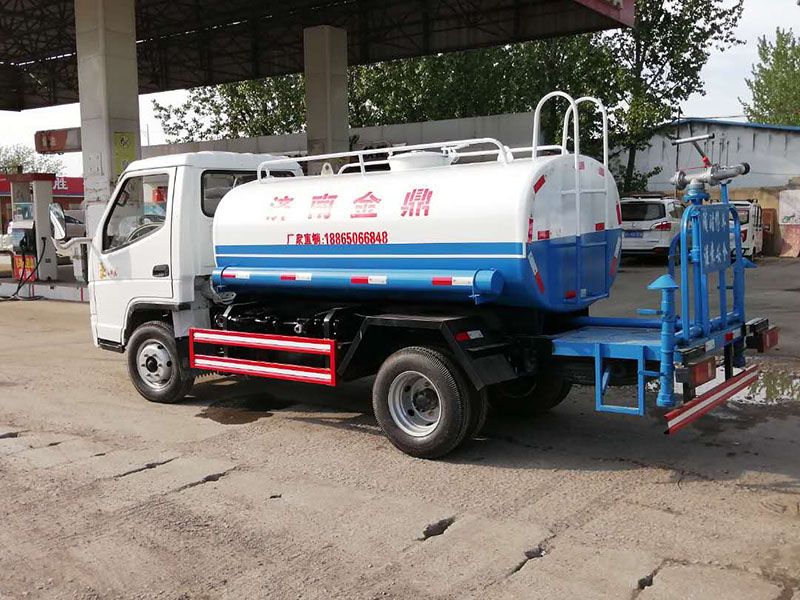 唐駿5立方灑水車
