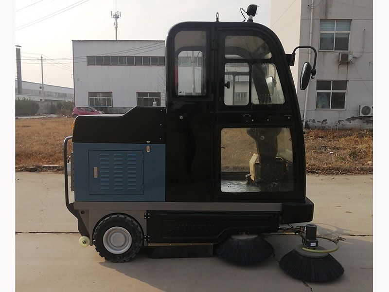 電動(dòng)掃地車