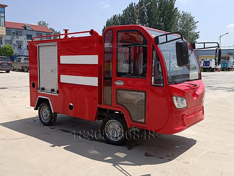 電動四輪消防車