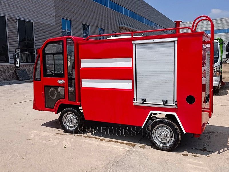 電動四輪消防車